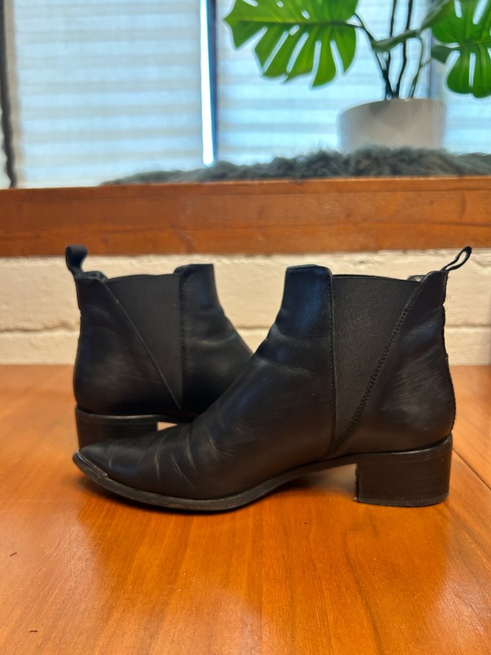 Acne Studios Jensen Boots Size 37 Black Flat Leather - Picture 7 of 10